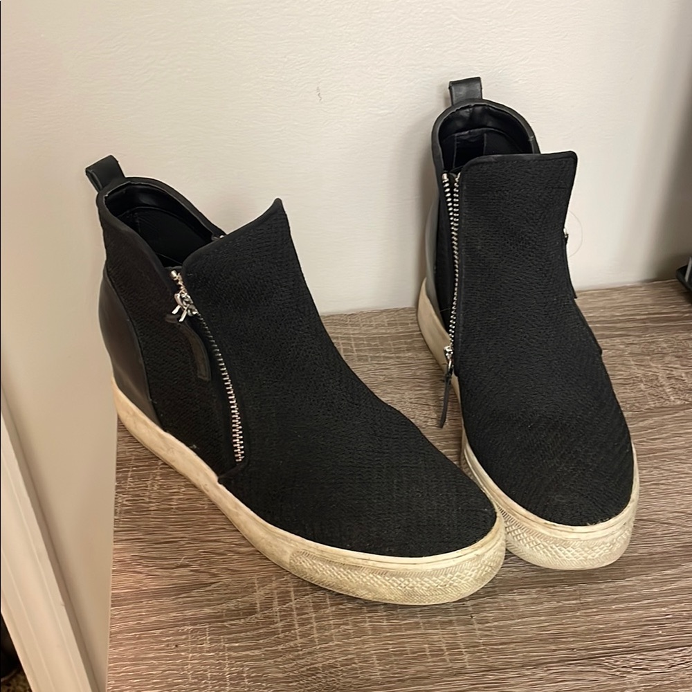 Black Women's High-Top Steve Madden sneakers